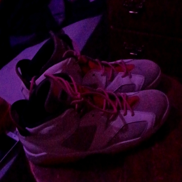 Jordan6 - Picture 1 of 2